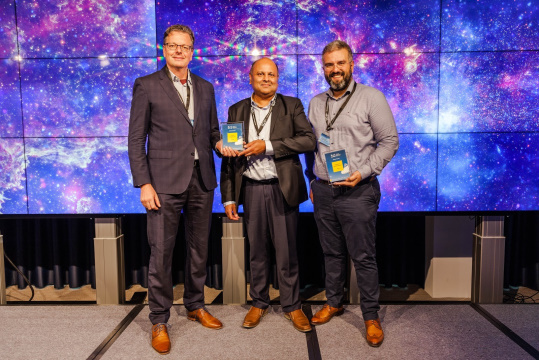 From left to right: Harry Minnema (Rijkswaterstaat), Steven Abdoelkhan (Rijkswaterstaat) and Spyros Bethanis (Eurobank)