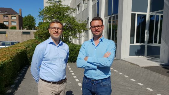 Pepijn Janssen (r), CTO en oprichter van RedSocks Security, en Mark Koek (l), oprichter en directeur van HackDefense