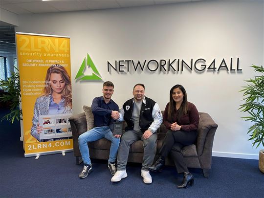 Ryan van Hees, Alain Rees en Refika Sarikcioglu