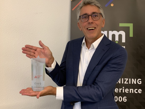 Sam Media heeft de Malaysia International Business Award gewonnen in de categorie Telecommunicatie