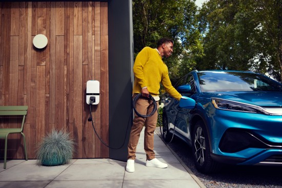 Arval BNP Paribas Nederland verstevigt positie als aanjager van duurzame mobiliteit met tweede lokale duurzaamheidsrapport