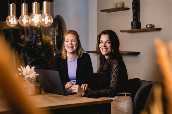 Marlin Goethals en Denise van Ooijen starten PR-bureau Dorys