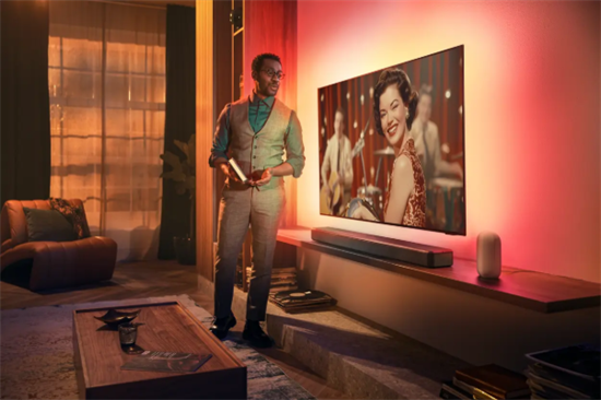 Van beeldbuis naar beleving: Philips Ambilight TV viert 75 jaar televisie in Nederland